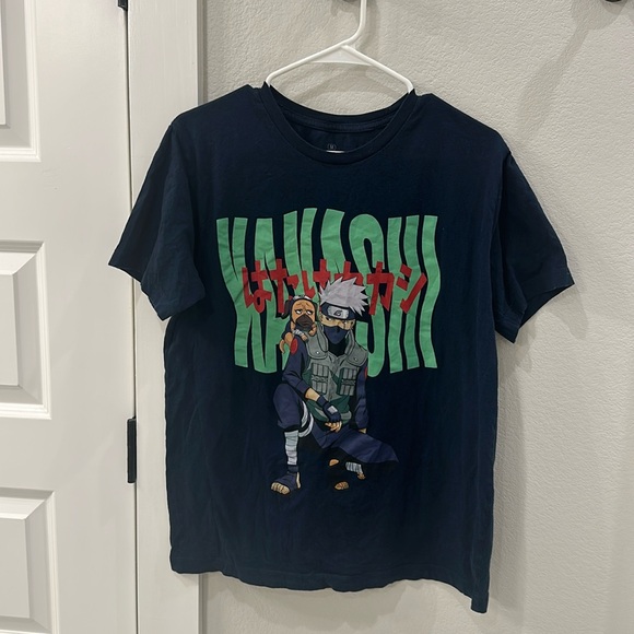 EUC Naruto Kakashi Graphic Screen Tee Short Sleeve T- Shirt Size M Medium - Picture 1 of 8